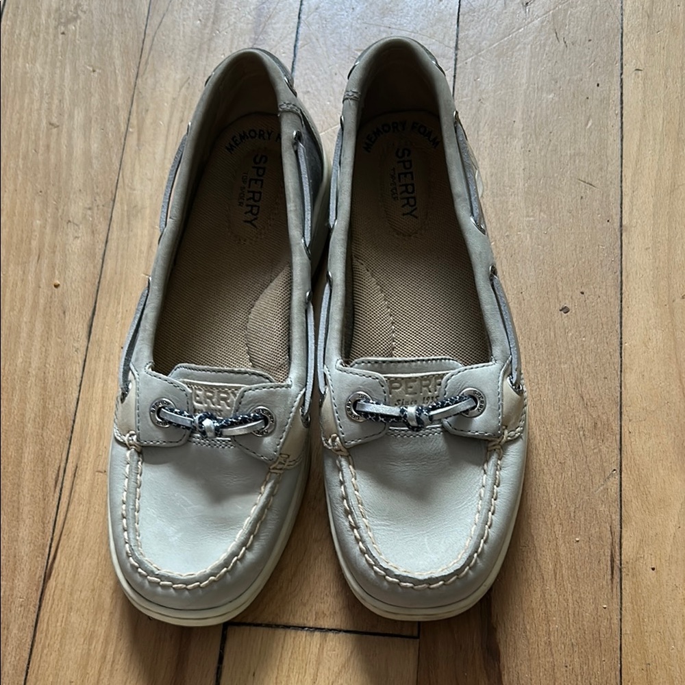Sperry women’s shoes